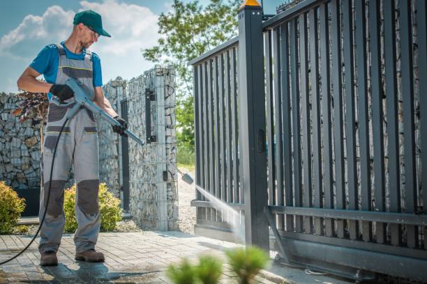 Best Sidewalk and Walkway Cleaning  in Roseburg, OR